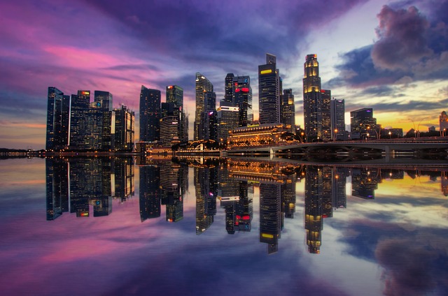 Evening sunset with view of Singapore Bay Marina.