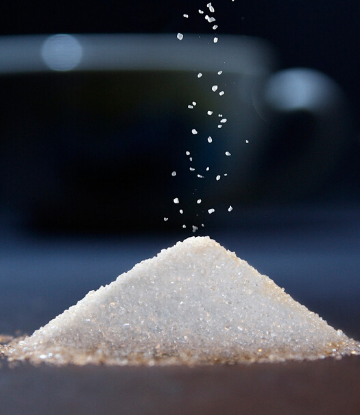 SCS, image of a small pile of raw sugar 