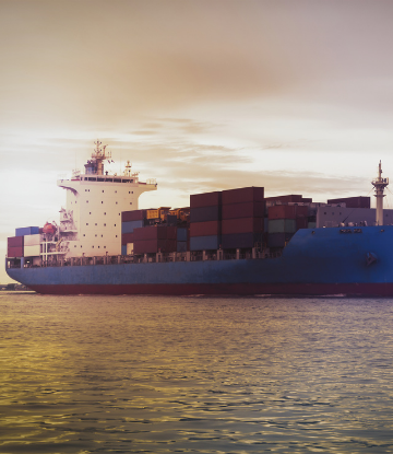 Image of a container ship on the ocean 