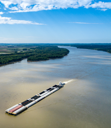 a barge on the mississippi river 